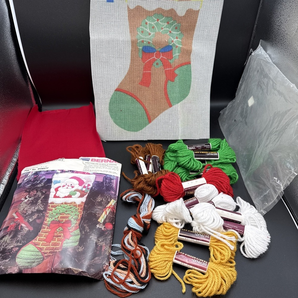 Bernat Vintage 1983 Santa In Chimney Quickstitch Christmas 9" X 18" Stocking Kit